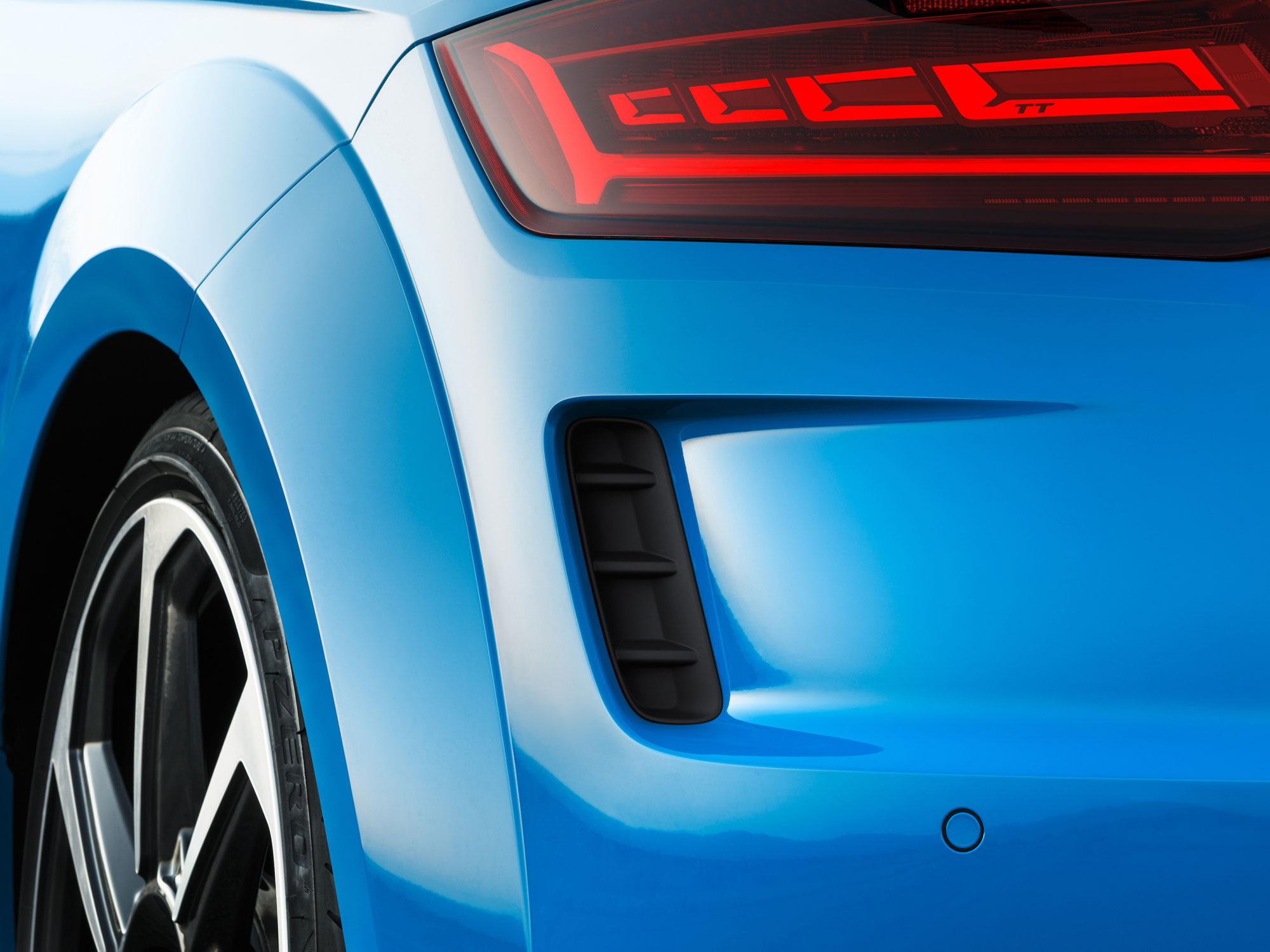 Audi TT blir eldriven suv