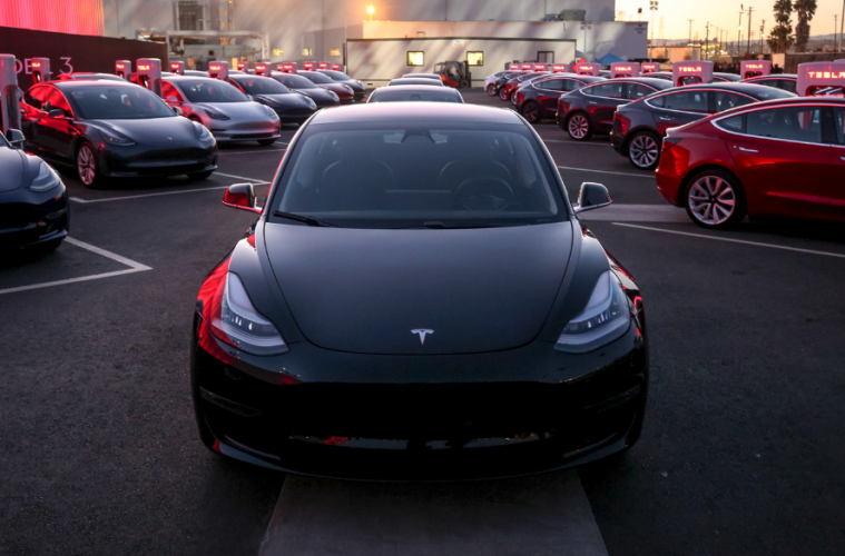 Snart har Tesla sålt 1 miljon elbilar – Tesla Model 3 blir mest sålda elbilen