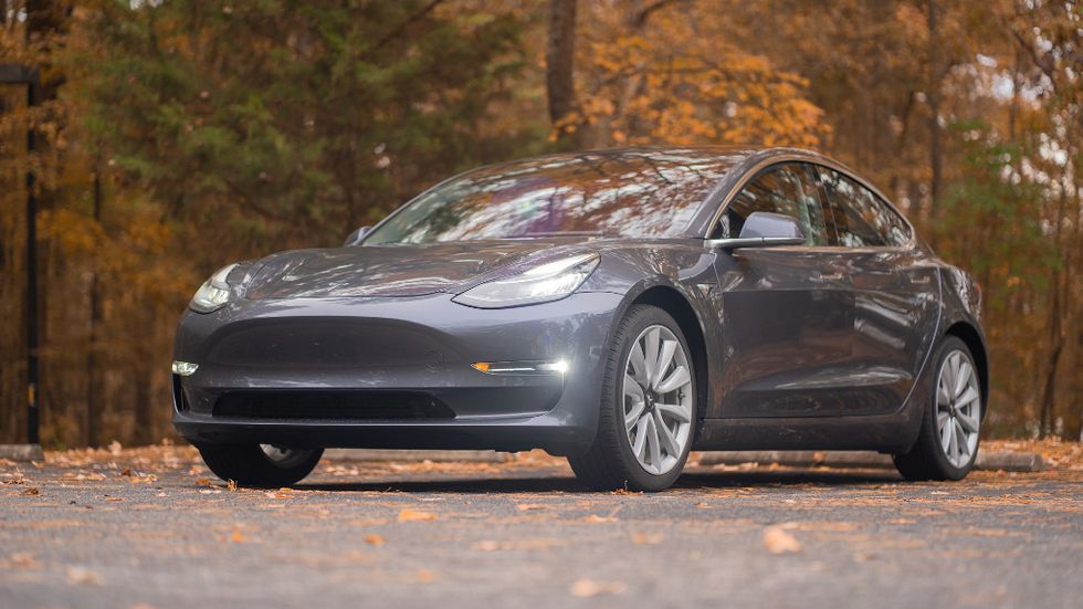 Ny undersökning: ”Tesla ligger sex år före konkurrenterna tekniskt sett”