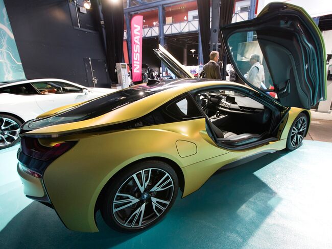 BMW slutar bygga sportiga i8 – storsatsar på elbilar
