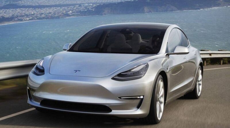 Teslas drag: Släpper Model 3 med superräckvidd