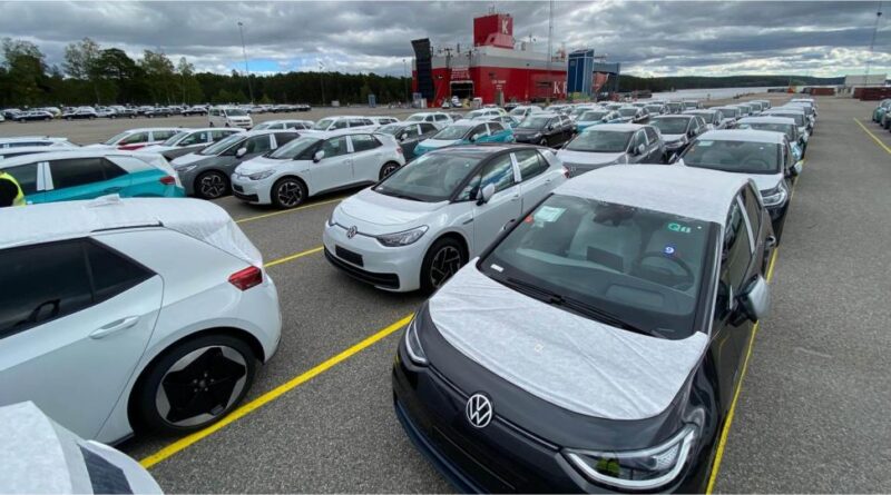 Första exemplaren av Volkswagen ID 3 nu i Sverige
