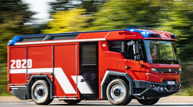 Eldrivna brandbilar från Volvo Penta på väg till kunderna
