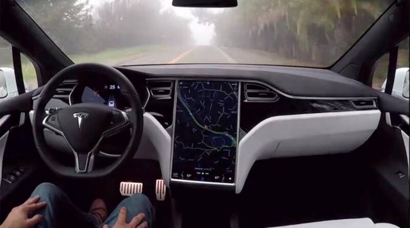 Tesla aktiverar ”full självkörning” – i betaversion