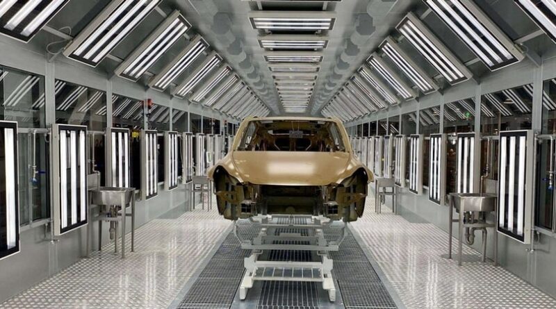 Tesla Model Y redo att rulla ut från tre nya fabriker 2021