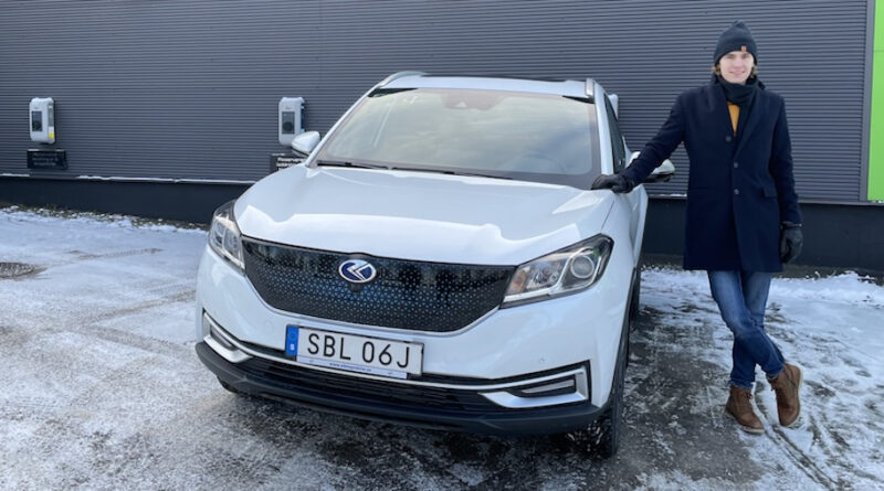 Helt nytt bilmärke i Sverige – vi har provkört DFSK Seres 3