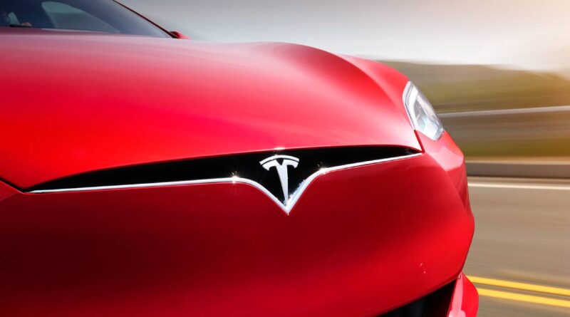 Tesla tömmer lagret på Model S/X – rykten om uppdatering