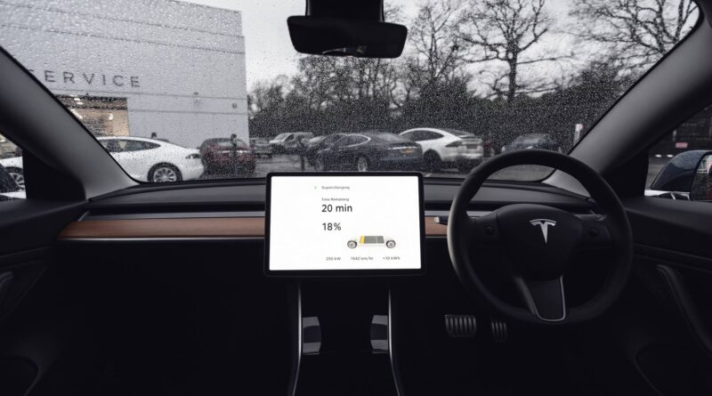 Tesla höjer laddpriset med 25 procent – andra höjningen på kort tid