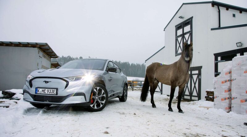 Nya Ford Mustang – en eldriven suv för familjen
