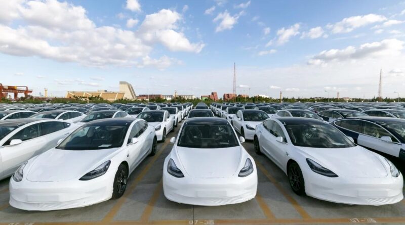 Kinatillverkade Tesla Model 3 SR  laddade irriterande långsamt – men nu är det löst