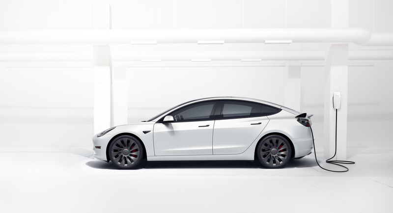 Tesla startar kontaktfri provkörning av Model 3