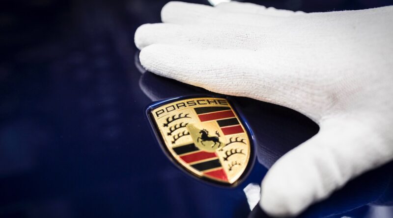 Porsche vill bygga egen fabrik för högpresterande batterier
