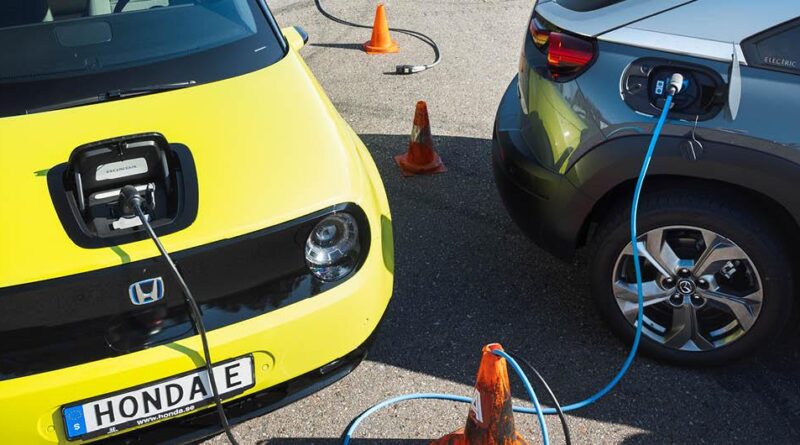 Bilköparna avslöjar viktigaste elbilshindret