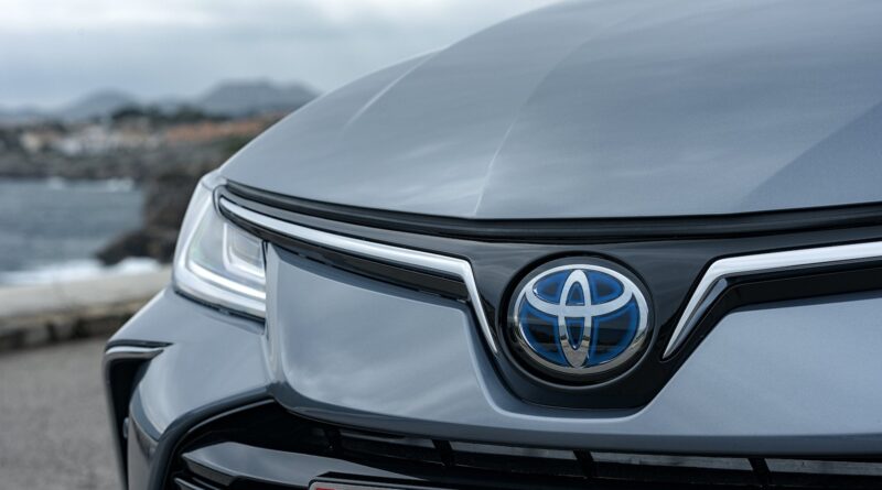 Toyota uppges försöka hindra snabb omställning till elbilar