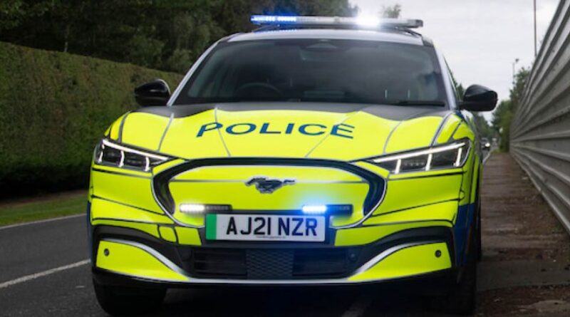 Ford Mustang Mach-E testas av polisen i Storbritannien