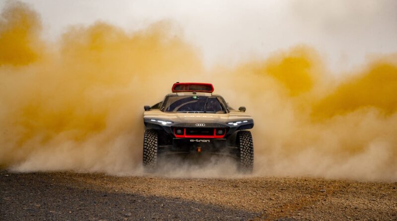 Hetta och sandstormar: Audi RS Q e-tron testad i Marocko inför Dakarrallyt