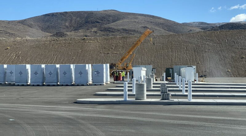 Tesla bygger snabbladdare för Tesla Semi i Nevada
