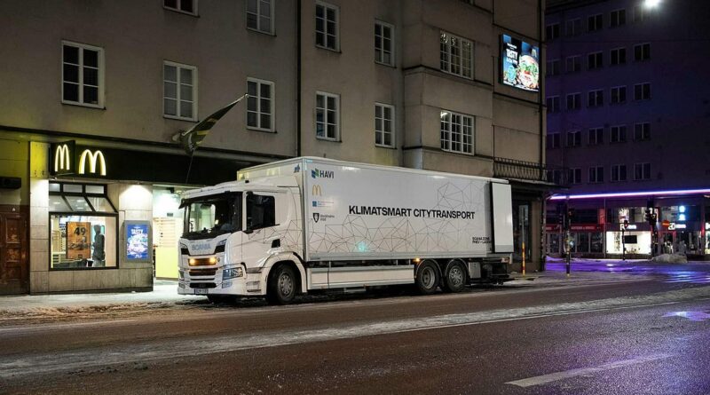 Stockholm vill ha fler nattleveranser med el-lastbilar – halverar körtiderna