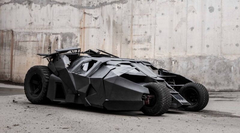 23-årig arkitekt har byggt en Batmobile 