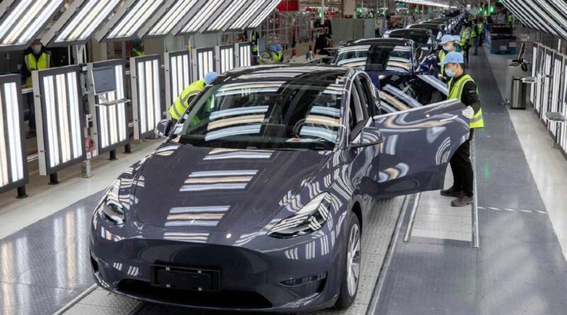 Enligt lokala medier: Tesla tillbaka på 80 procent i Kina-fabriken