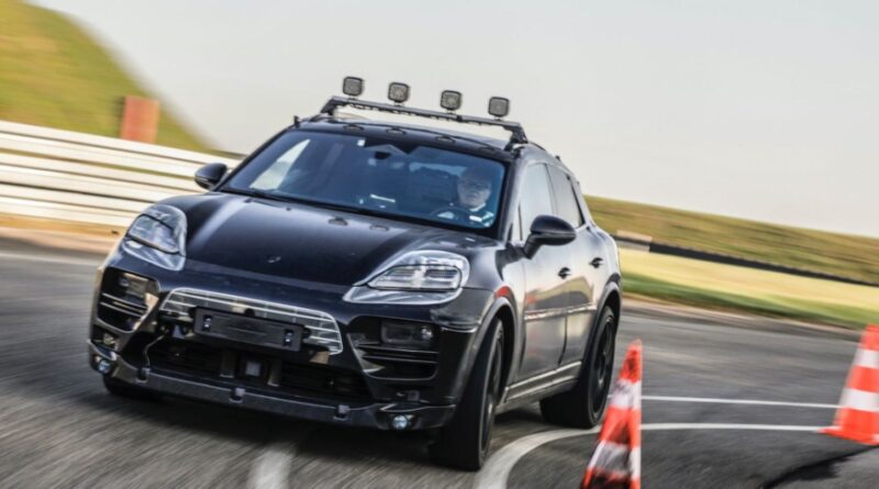 Porsche räknar med stora volymer av eldriven Macan