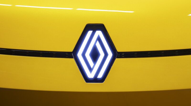 Renault fortsätter på retrospåret – ska visa eldriven Renault 4