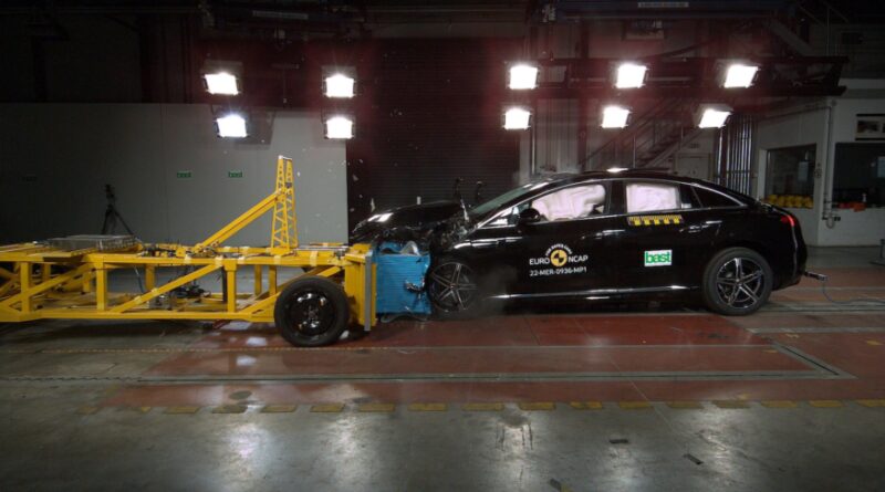 Fem stjärnor i Euro NCAP till BYD Atto 3 och Mercedes EQE