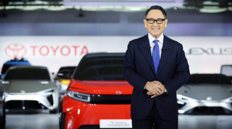 Toyota-chefen: Elbilskritiker i bilbranschen vågar inte tala högt