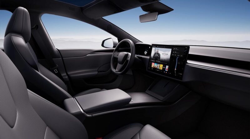 Nu kan du beställa en Tesla Model S med normal ratt