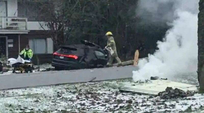 Elbilsbatteri på Audi slets loss vid olycka och började brinna