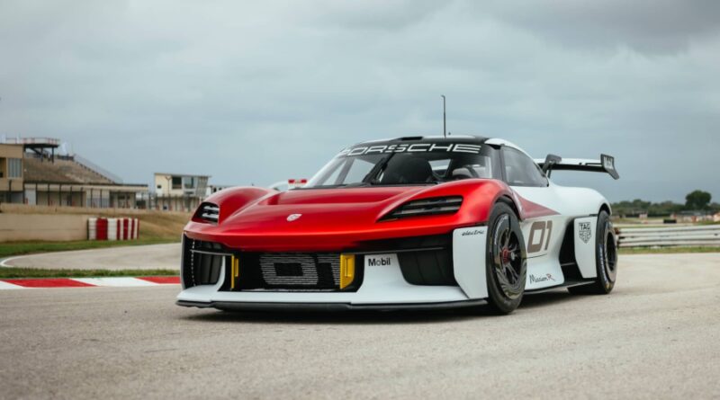 Ny superbil från Porsche beroende av bättre batterier