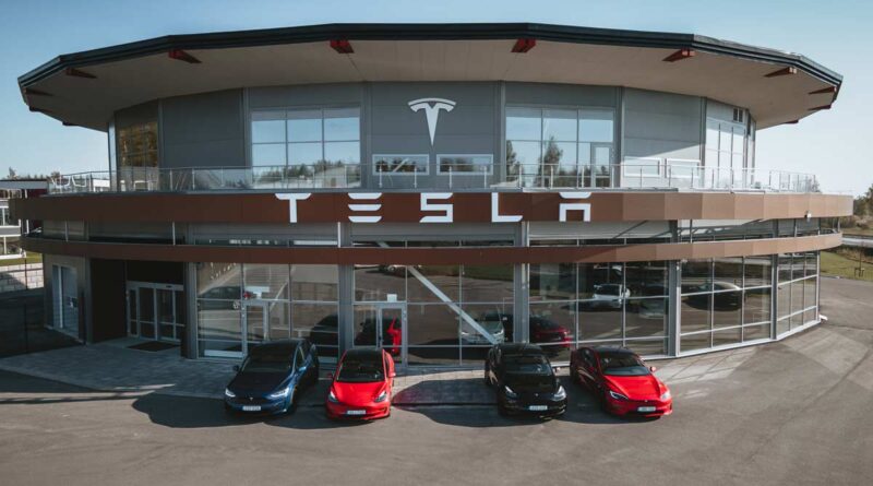 Tesla slår upp portarna till nytt Service Center i Örebro på fredag