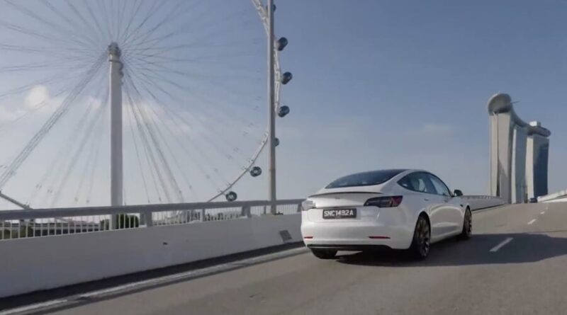 Här är Teslas första reklamfilm