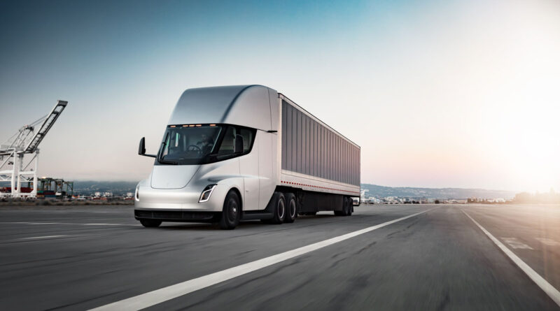 Rejäl uppförsbacke för Tesla Semi – lastbilar återkallas