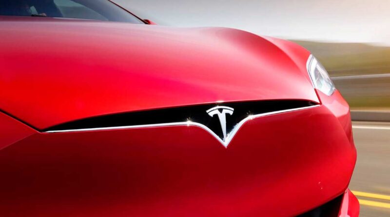 Uppgifter: Tesla kan bygga billig elbil i Indien