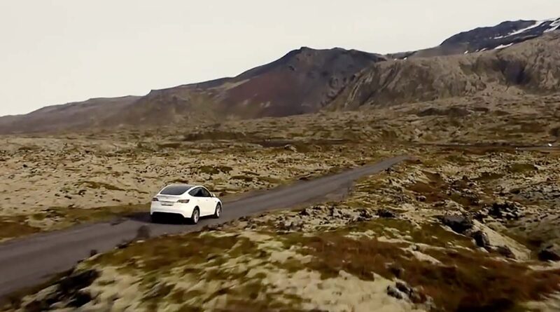 Tesla Model Y slår rekord som bästsäljande bil på Island – på 35 år