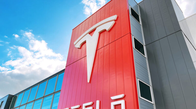 Fler V4 Tesla Superchargers har öppnat i Europa 