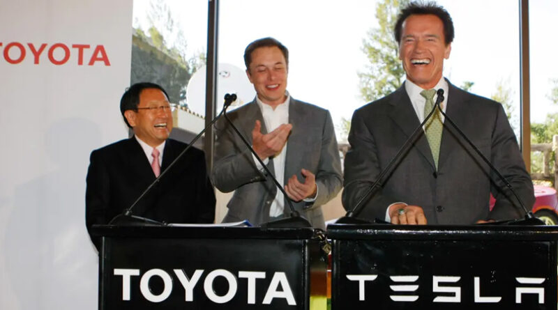 Tesla räddades av Toyota – och Arnold: Så gick det till