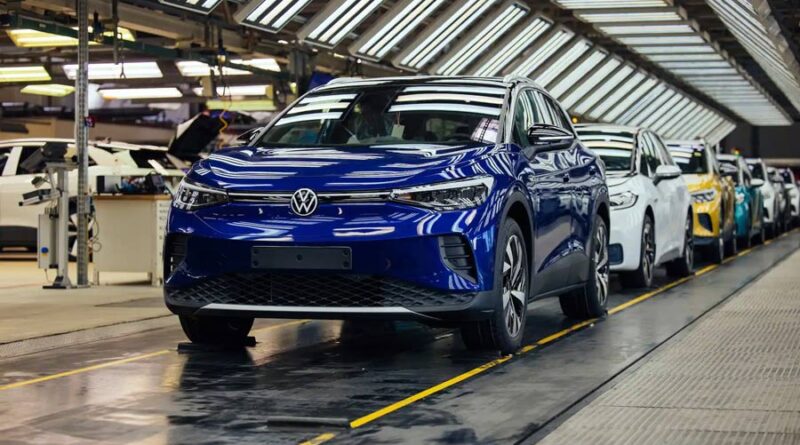 Volkswagens elbilsfabrik kan tvingas till nedskärningar