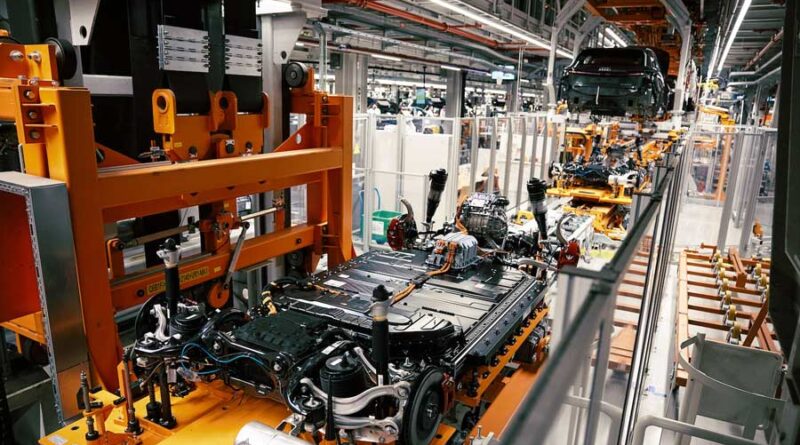 Strejk hos Audi när tillverkning av elbilar minskar