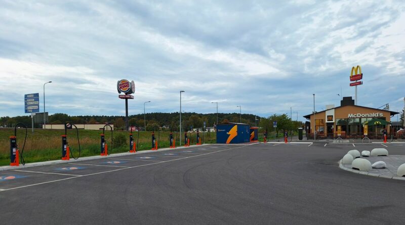 Recharge inviger stor laddstation vid McDonald’s i Mariestad