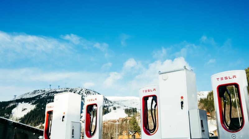 Strejken: IF Metall ger sig på Tesla Superchargers