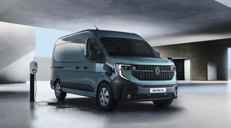 Nya transportbilen Renault Master E-Tech får dubblad räckvidd