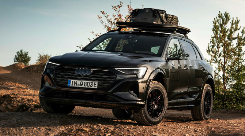 Audi lanserar terrängversion av Audi Q8 e-tron inspirerad av Dakar