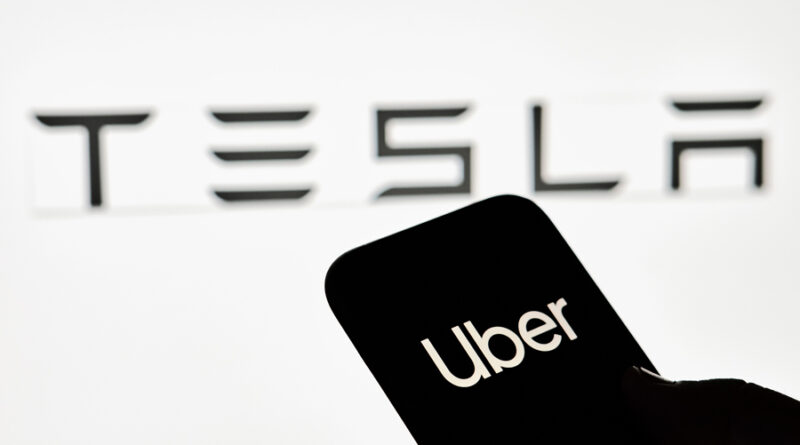 Uber och Tesla samarbetar för att öka användningen av elbilar bland förare