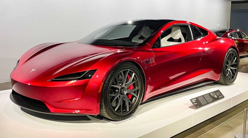 Elon Musk: Tesla Roadster klar – så galet snabb är den