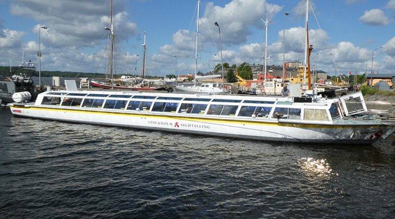 Eldriven turistbåt tar plats på Stockholms vatten