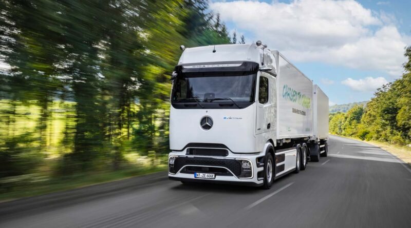 En av de första i Sverige att satsa på Mercedes eldrivna lastbil