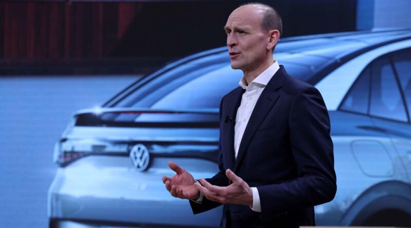 VW:s Kinachef: Skippa tullarna, Volkswagen är starka nog att hantera utmaningen från Kina