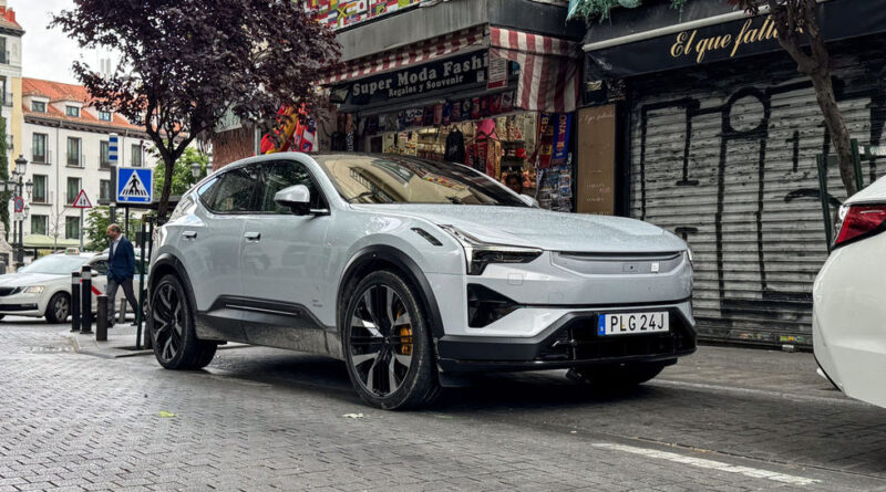 Många mjukvaru-buggar vid test av Polestar 3